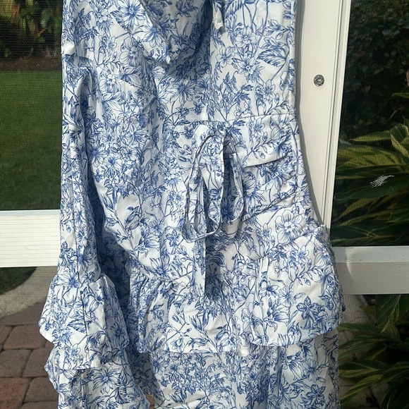 Floral Print Layered Tiered Ruffle Hem Halter Mini Dress Blue White NWT sz M Zip - Picture 15 of 16